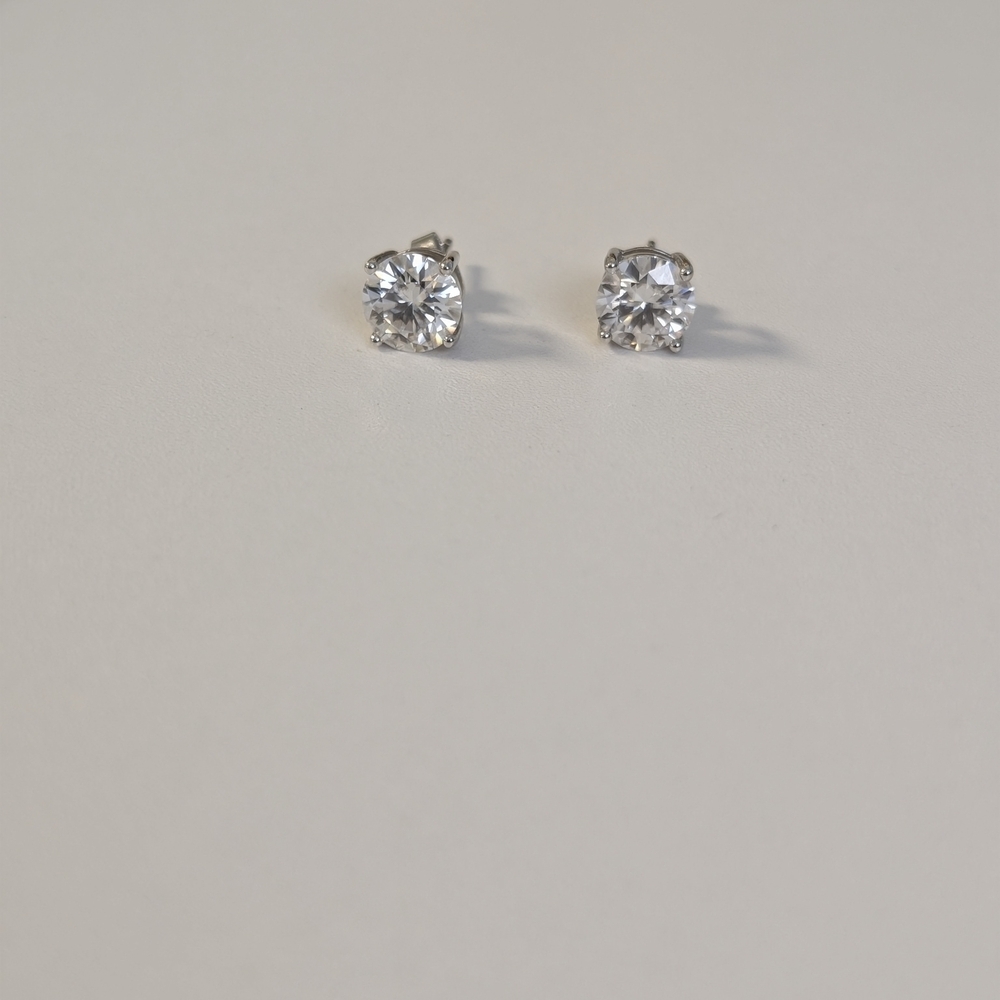 .925 Classic Moissanite Stud Earrings - Timeless Women's Jewelry Unisex